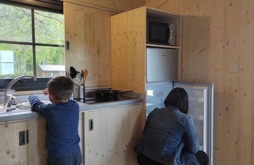 Flayat Ski Chalet | Comfortable chalet on stilts