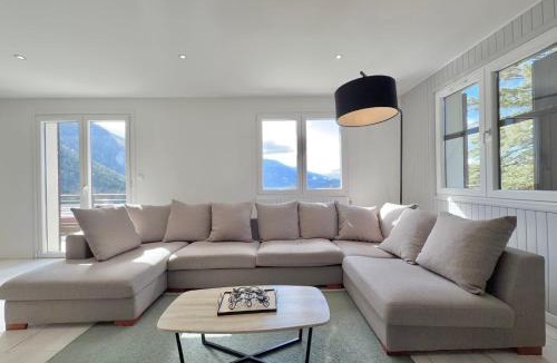 Nances Ski Chalet | Comfortable Chalet - View of Lake Aiguebelette