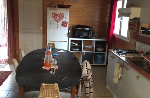 Bias House | Comfortable chalet with private garden 4 km from the ocean in the Landes forest