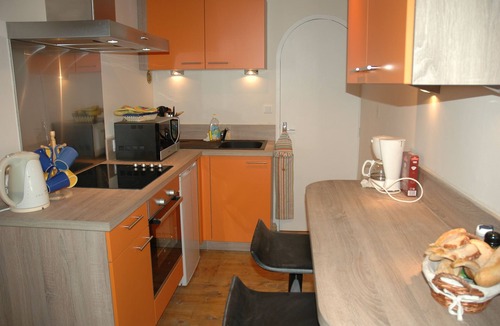 Corseul House | Comfortable Character Gite/Chambre d'hôte, only 7 kms from Dinan