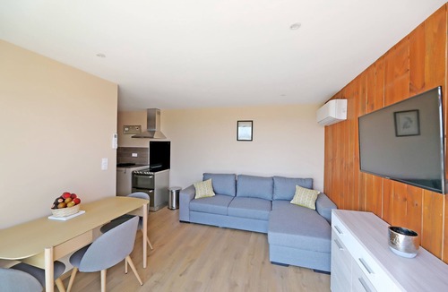 Cagnac-les-Mines Cottage | Comfortable cottage for 2 with breathtaking views