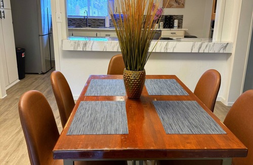 North Bend House | Comfortable Coast Stay North Bend, Coos bay & Dunes