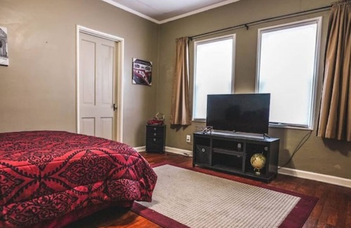 Arkansas City House | Comfortable Condo - sleeps 6