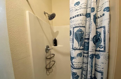 Alta Vista Apartment | Comfortable, convenient, close to downtown area