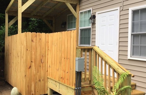 Highlands House | Comfortable, Convenient and Freshly Renovated!