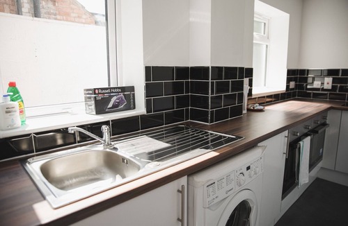 Aylestone House | Comfortable Cosy House in Leicester