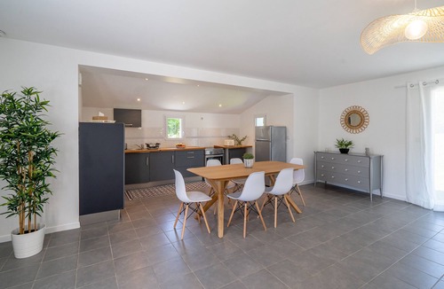 Sallertaine House | Comfortable cottage in peace between sea and marsh!