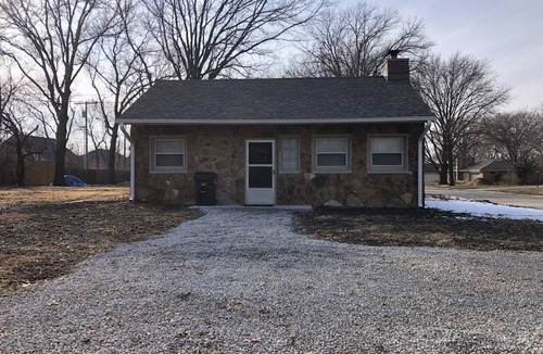 Sunset Hills Cottage | Comfortable Cottage Just Blocks From KU Campus