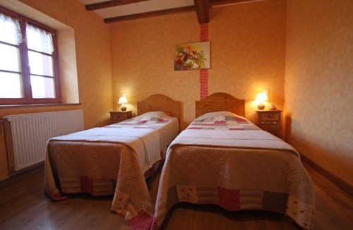 Beaumenil House | Comfortable cottage welcoming 14 people.