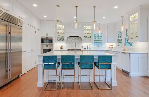 Irvington House | Comfortable elegance in the Governor's Mansion