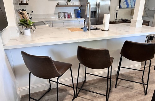Arden-Arcade House | Comfortable elegance - Minutes to shopping