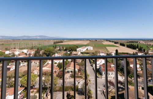 Sant Pere Pescador Apartment | Comfortable Apt 5 Pers With Parking & Wifi