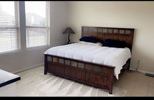 Wylie House | Comfortable family home in Wylie