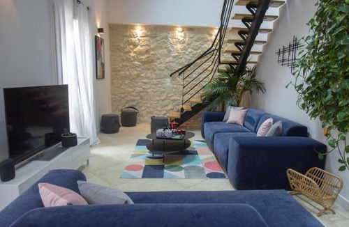 Les Halles - Valliere Apartment | Comfortable family loft, Narbonne center