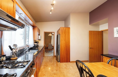 Fort Gary House | Comfortable Fort Garry Home | 3 Bed | 2 Bath |