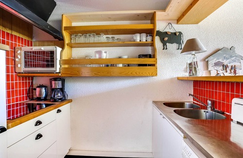 Arc-1600 Apartment | Comfortable 2 rooms, 7 pers. Arc 1600, parking & WiFi, near slopes