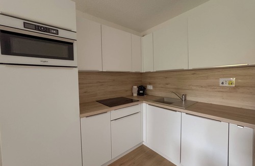 Les Hauts de Canet Resort | Comfortable T2 in Malibu Village – Pools & Beach Nearby