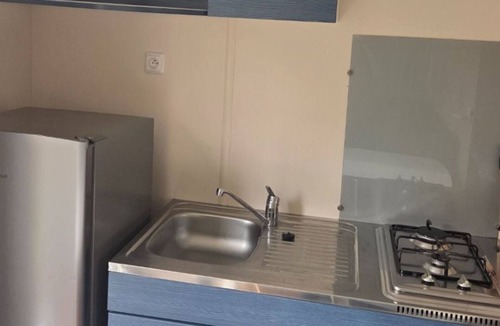 Champagnac-le-Vieux House | Comfortable mobile home 4 people, separate rooms, garden furniture and barbecue