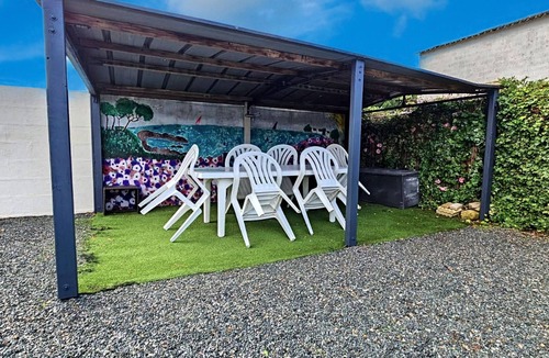 LʼAiguillon-sur-Mer House | Comfortable house with veranda and garden, 4 pax, pets on request