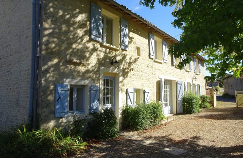 La Foret-de-Tesse House | Comfortable house with private pool in Charente