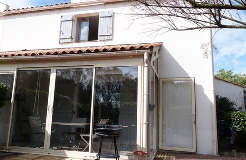 La Tranche-sur-Mer House | Comfortable Holiday Home Near Beach