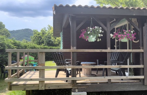 La Voulte-sur-Rhone Ski Chalet | Comfortable chalet