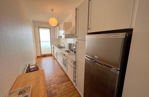Les Sables d'Olonne Apartment | Comfortable apartment with ocean view, 2 bedrooms and balcony