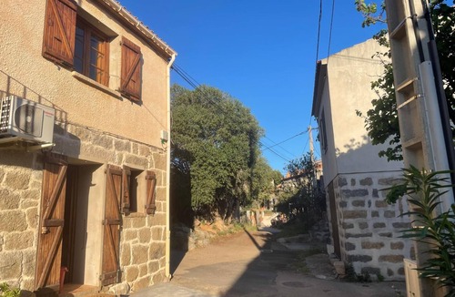 Monacia-d'Aullene Apartment | Comfortable F2 near the beach