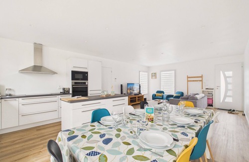 Notre-Dame-de-Monts House | Comfortable house for 6 with garden and jacuzzi