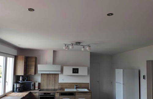 Plestin-les-Greves Apartment | Comfortable apartment just a stone's throw from the sea