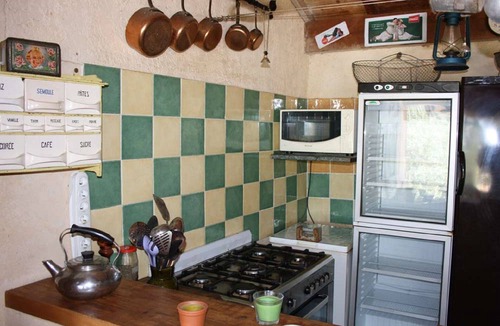 Serignan-du-Comtat Other | Comfortable farmhouse with private pool and festive bar for 14 people