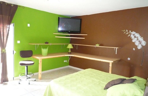 Serignan-du-Comtat Other | Comfortable farmhouse with private pool and festive bar for 14 people