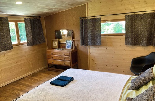 Saint-Jean-de-Cole Hotel | Comfortable private room in a renovated, rustic barn.