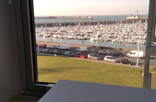 Downtown Le Havre Apartment | COMFORTABLE FRANCE STUDIO WITH BREATHTAKING HARBOR AND SEA VIEWS
