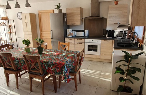 Chouze-sur-Loire House | Comfortable gîte near Saumur and Chinon