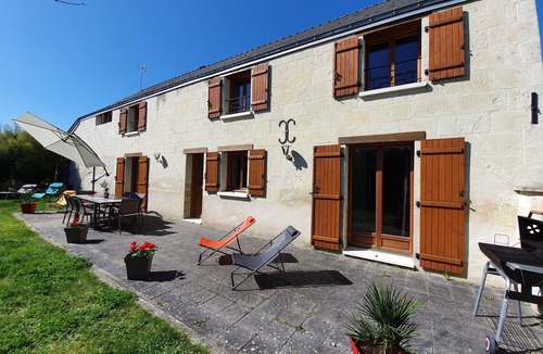 Chouze-sur-Loire House | Comfortable gîte near Saumur and Chinon