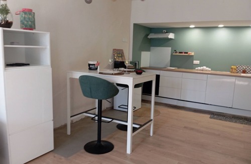 Aguessac Apartment | Comfortable gîte in a charming medieval village