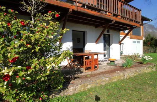 Le Bourget-du-Lac Apartment | Comfortable garden level 2 minutes from the lake on foot!