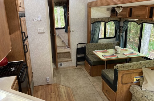 Town of Clifton House | Comfortable Getaway - Adirondack RV