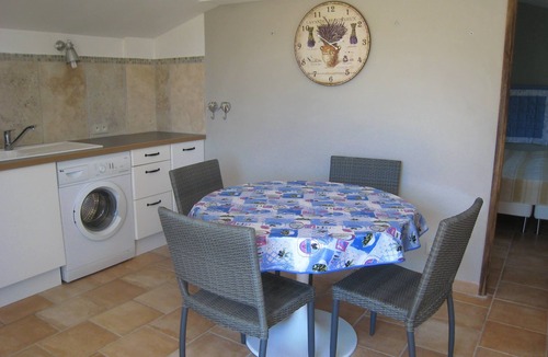 Forcalquier House | COMFORTABLE GITE SWIMMING POOL GARDEN