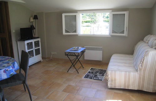 Forcalquier House | COMFORTABLE GITE SWIMMING POOL GARDEN