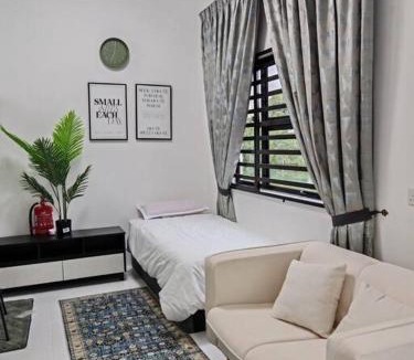 Bota Apartment | Comfortable Greenery