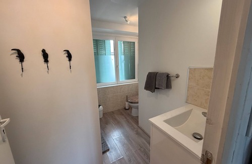 Champsac Bed & Breakfast | Comfortable Guest Room 2 at Bramefort – Breakfast Included