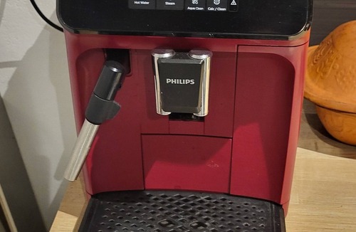 Yviers House | Comfortable guest rooms.