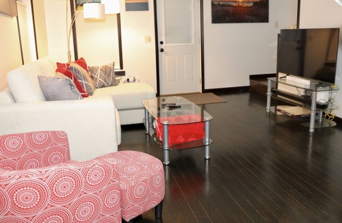 Hillsdale House | Comfortable Hillsdale Retreat