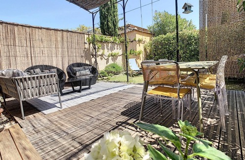 Loriol-du-Comtat House | Comfortable house, 2 air-conditioned bedrooms, private swimming pool