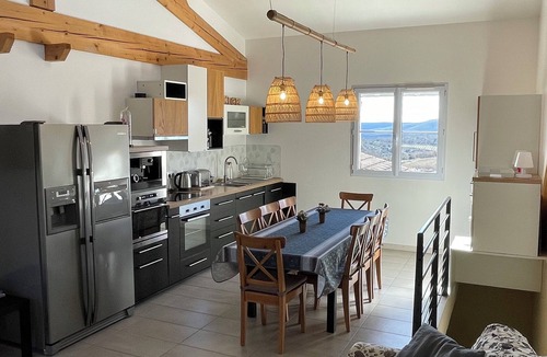 Orgnac-l'Aven Cottage | Comfortable holiday gite in stone farmhouse, private swimming pool.