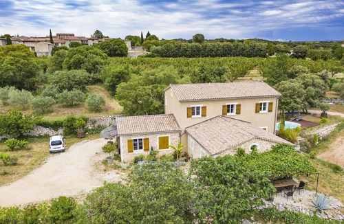 Orgnac-l'Aven Cottage | Comfortable holiday gite in stone farmhouse, private swimming pool.
