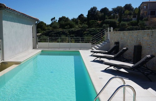 Saint-Ambroix Villa | Comfortable holiday home with private pool