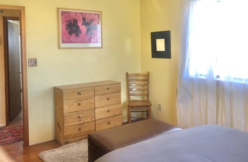 Taos House | Comfortable home in historic acequia neighborhood